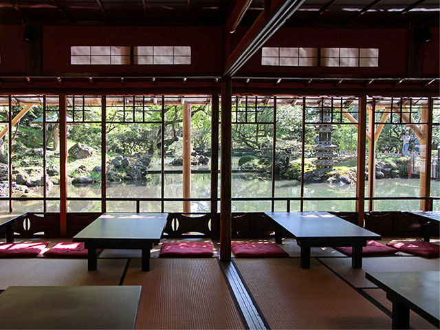 三芳庵